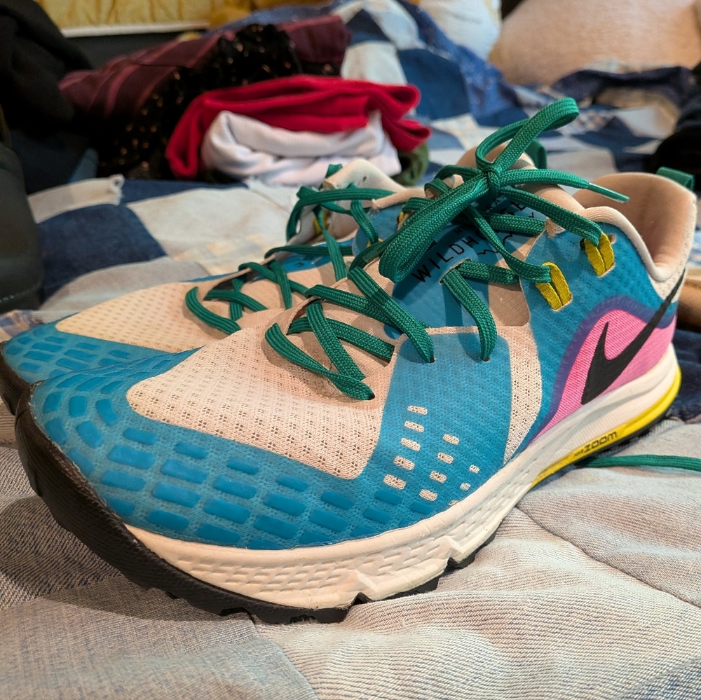 Nike Wild horse Trail Runner